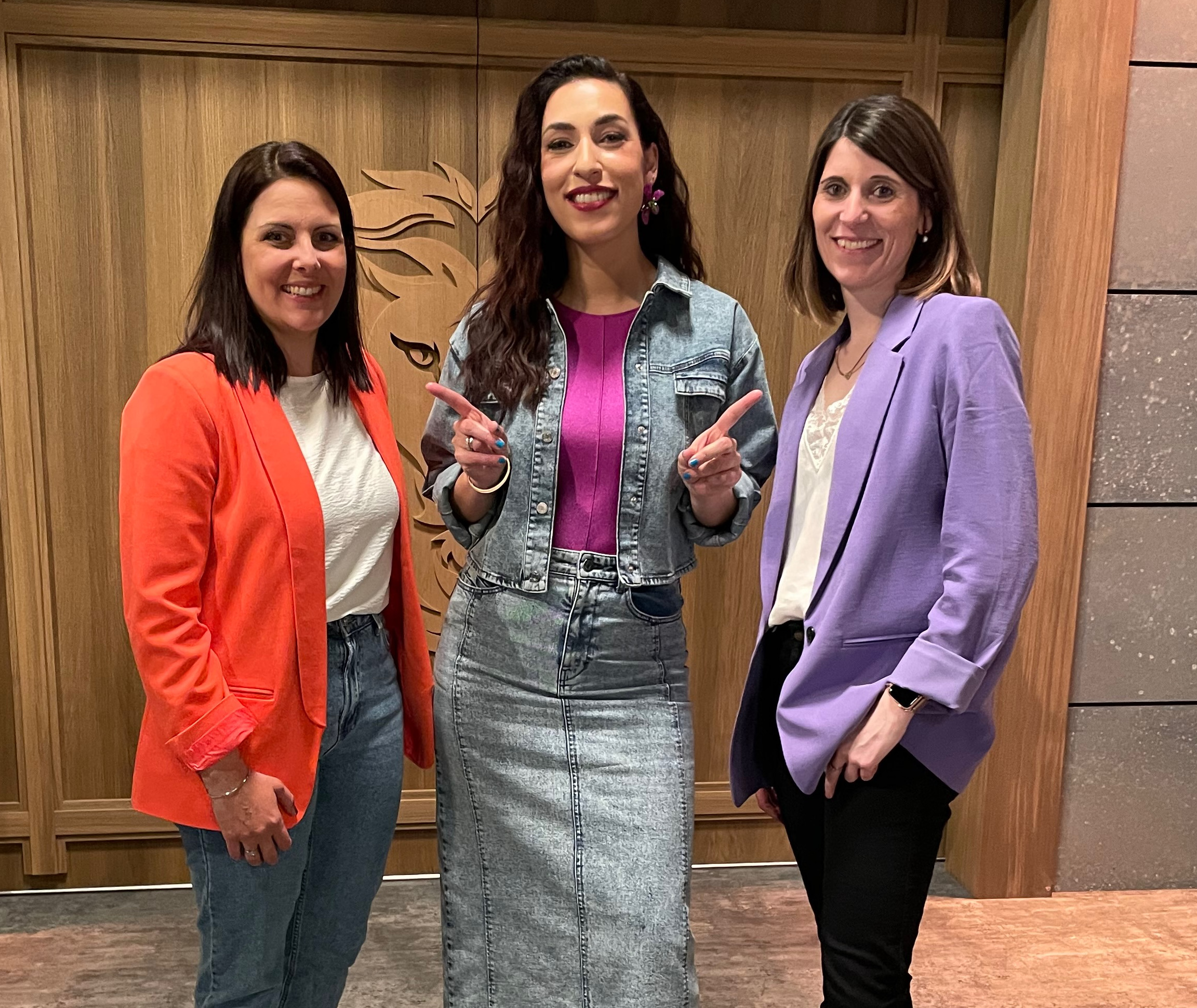 Mediathek - 68 von 72 1 3 Mediathek - 68 von 72 1 3